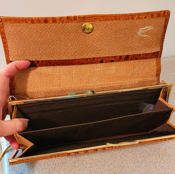 Etienne Aigner Vintage 1980s Tan Leather Croc Embossed Clutch Bag - Picture 3 of 6
